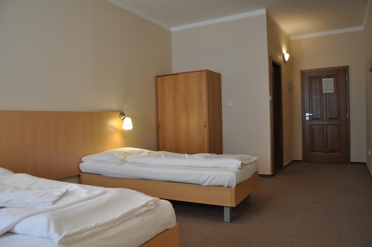 Hotel V Centru Ceske Budejovice Exterior foto